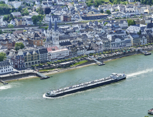 mts Valente opvarend Boppard panoramafoto