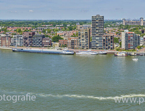 Zwijndrecht havendagen 11-13 september en hierbij een nieuwe panorama van Zwijndrecht op 20 mtr breed iets voor de havendagen?