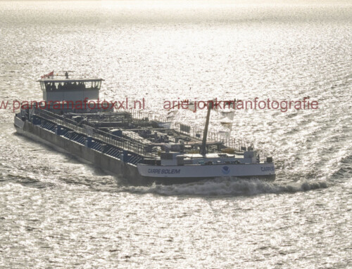 Carpe Solem van Alpinist SA heeft proefvaart op het vuile Gat