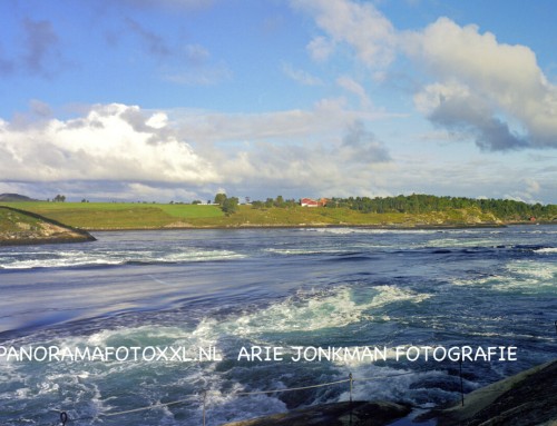 Saltstraumen is de sterkste getijdestroom ter wereld, gelegen in Noord-Noorwegen, zo’n 10 km ten zuidoosten van Bodø